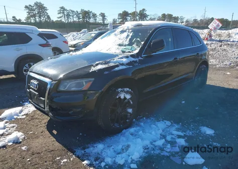 2010 Audi Q5 3.2 Premium из США, поврежденный, VIN WA1LKAFP1AA014075
